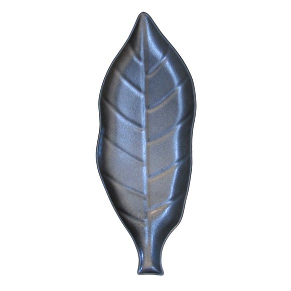 NWT Decorative Dark Bronze Leaf Tray - Picture 3 of 3